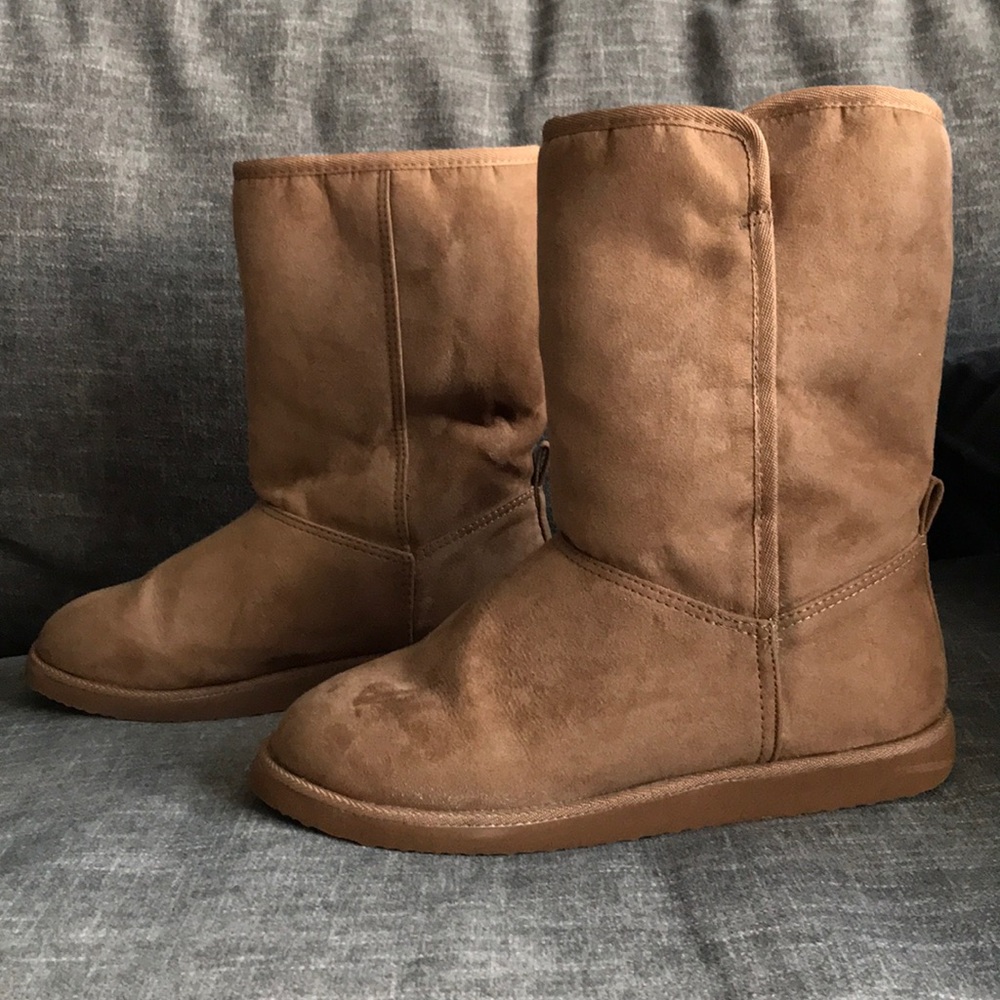 Old Navy Brown Boots
